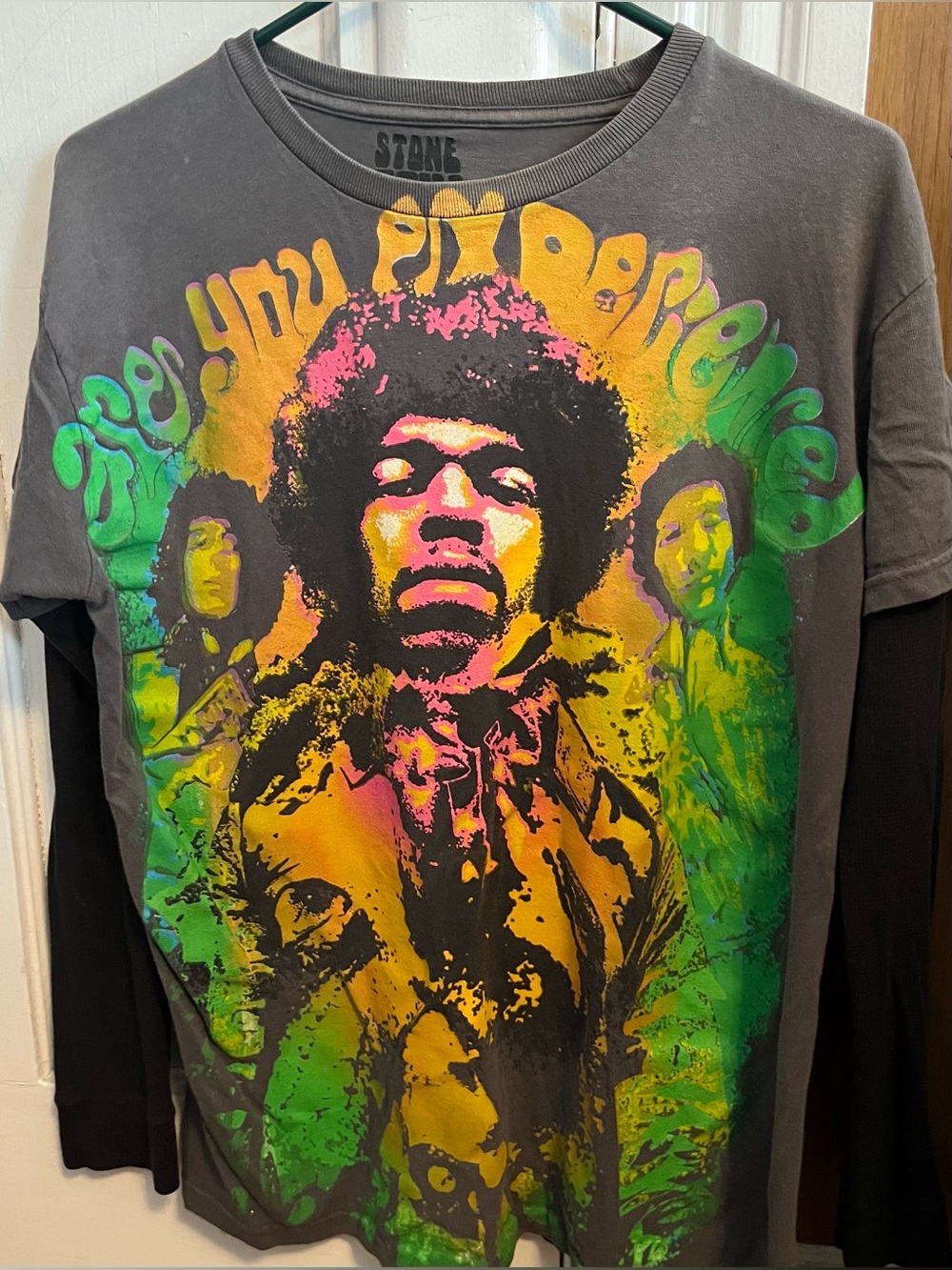 Used Men’s Black & Gray Jimi Hendrix Graphic shirt with Neon Print